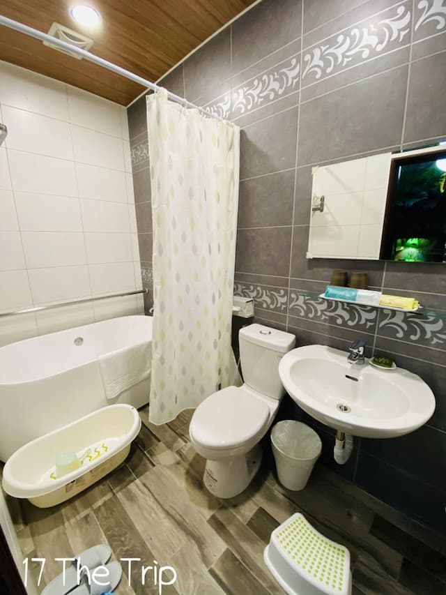 17  The Trip-1A Dinosaur Adventure-6