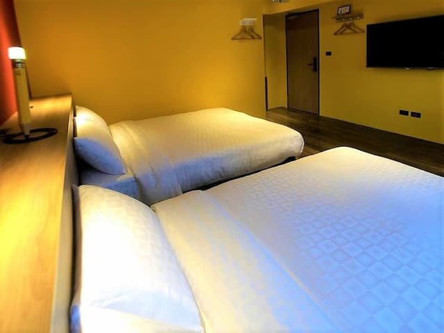 旅城驛鎮-市景高級雙床房-5