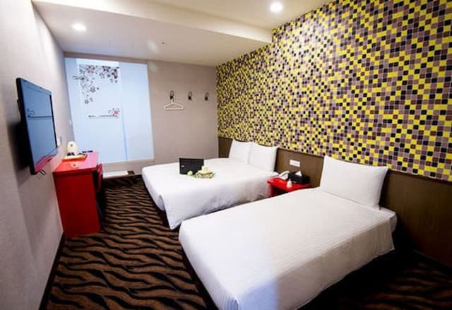 Hotel 6 - ZhongHua (Diary of Ximen hotel)-Triple Room-3