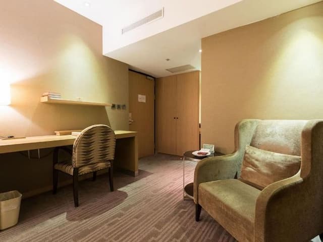 City Suites - Taipei Nanxi-Standard Double Room(No Window) (breakfast included)-5