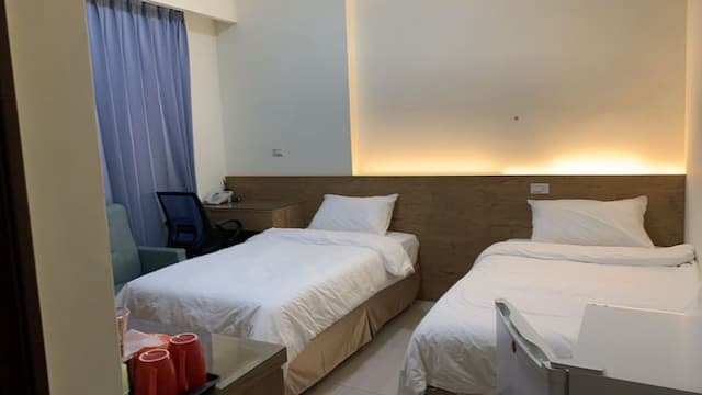 翡翠金鑽一館-標準雙人單人床-1