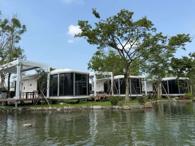 青青露營酒店-星池-泳池景觀-1