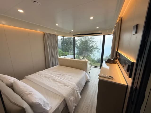 尖石森夜藏星免搭帳露營區｜全新上架！景觀露營車、獨立衛浴、雲海星空秘境-太空艙 A-2