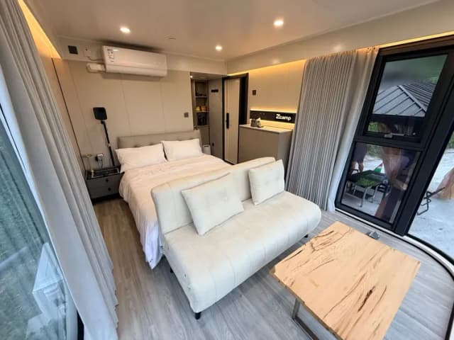 尖石森夜藏星免搭帳露營區｜全新上架！景觀露營車、獨立衛浴、雲海星空秘境-太空艙 E-1