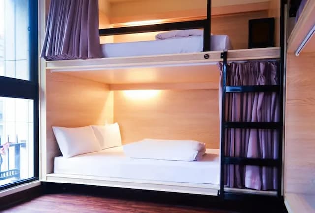 星盒青年旅館-混合宿舍單人艙(床位房)-11