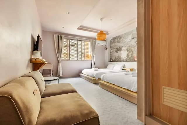 Lane 32-Standard Twin Room-201-1