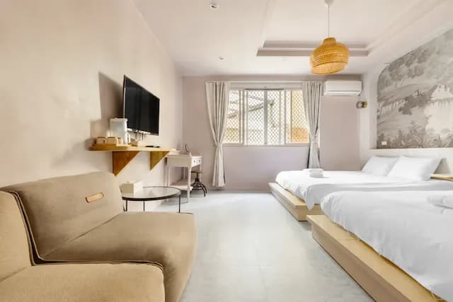 Lane 32-Standard Twin Room-201-3