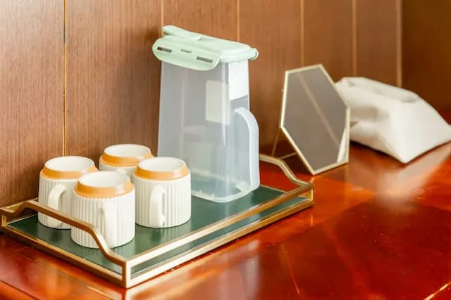 Lane 32-Superior Twin Room-301-10