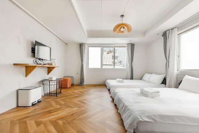 Lane 32-Classic Quadruple Room-401-4