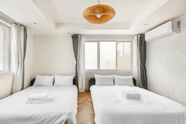 Lane 32-Classic Quadruple Room-401-5