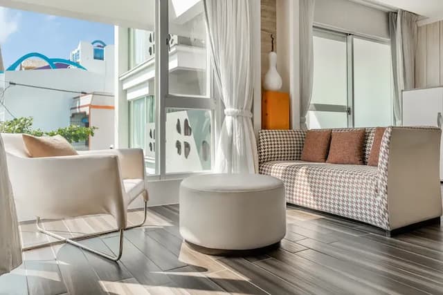 白水木民宿-豪華特大雙人床房-12