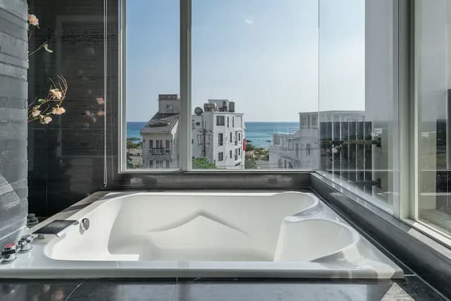 白水木民宿-海景特大雙人床房-12