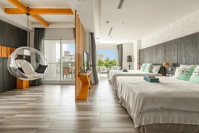 白水木民宿-豪華四人房-1