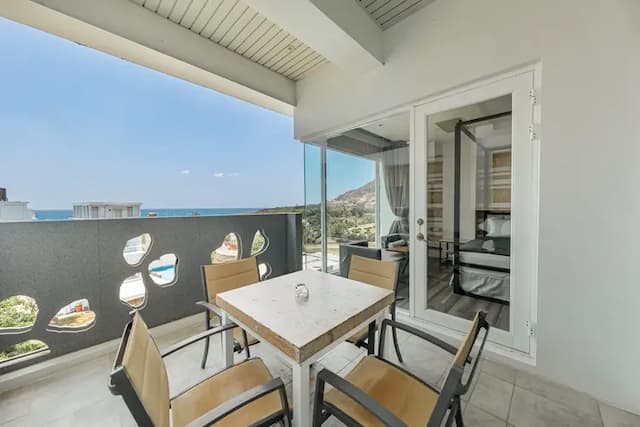 白水木民宿-頂級四人房-14