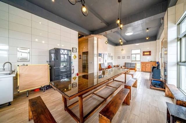 CHING HO YUAN HOUSE-Quadruple Room-202-5