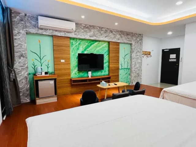 恆春古城旁民宿｜風海山會館-203山景夕陽家庭四人房（大四人房大陽台））-4