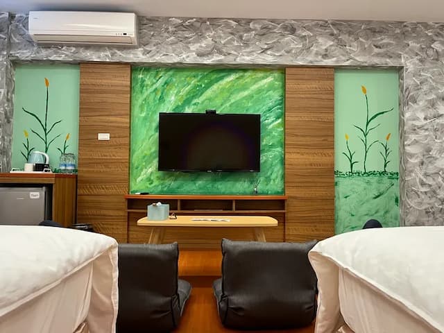 恆春古城旁民宿｜風海山會館-203山景夕陽家庭四人房（大四人房大陽台））-7