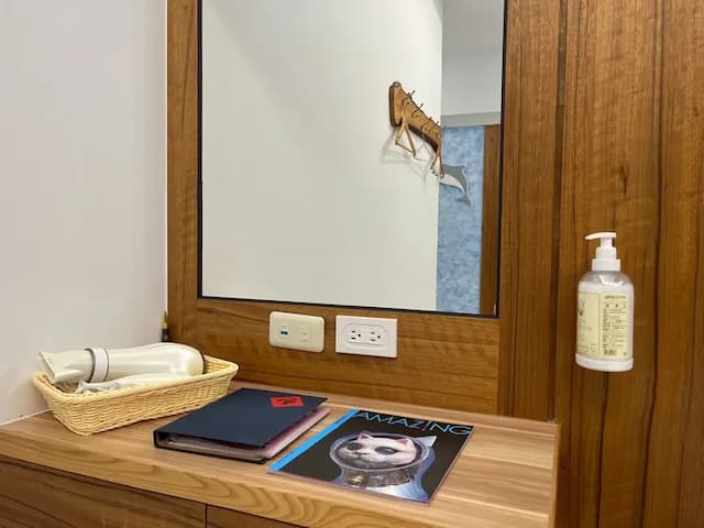 恆春古城旁民宿｜風海山會館-501跳躍海豚雙人房（小雙人房小陽台）-6