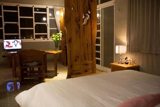 Water Reflected in the Hall-Deluxe Double Room with Balcony-5