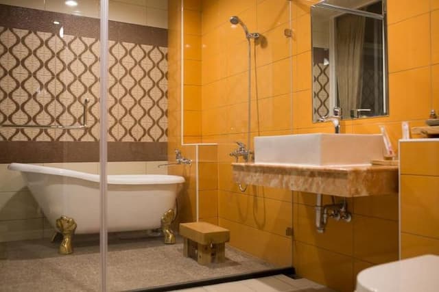 Water Reflected in the Hall-Deluxe Double Room with Balcony-6