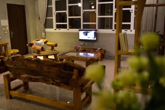 Water Reflected in the Hall-Deluxe Double Room with Balcony-5