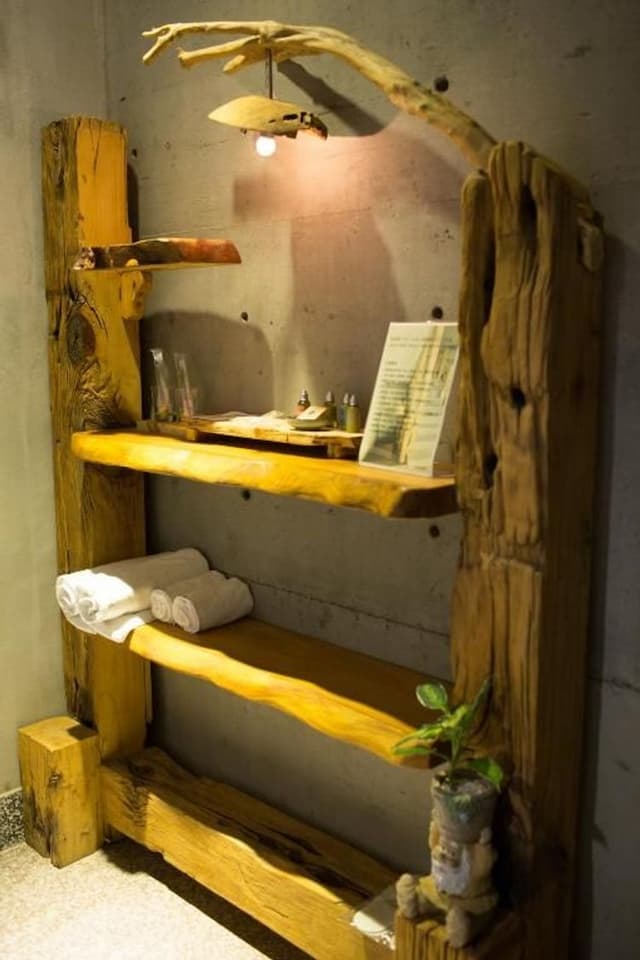 Water Reflected in the Hall-Quadruple Room with Sea View-4