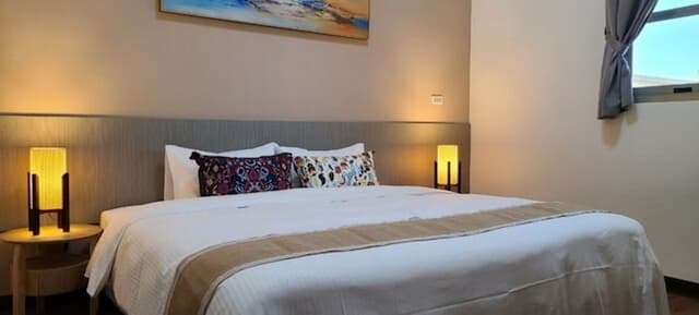 Happy Casa Resorts-Deluxe Suite, 2 bedroom suite, 1 King 2 single beds, balcony-5