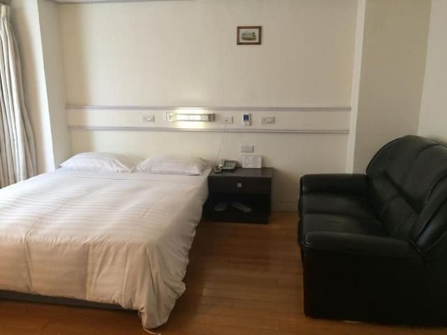 富帝大飯店-豪華套房-2