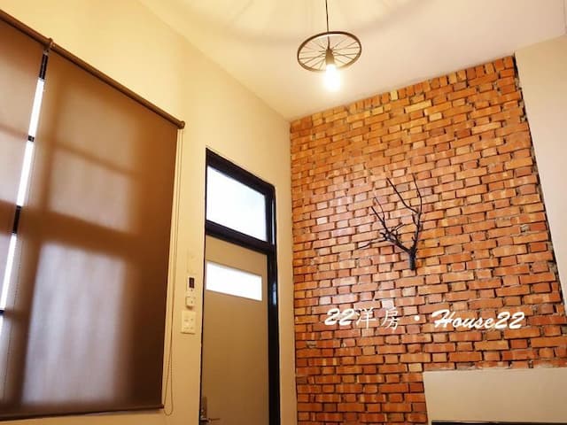 House 22-203 Industrial style-4