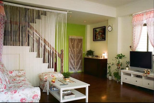 Small Castle Downtown Bed and Breakfast-Economy double room with external bathroom-2