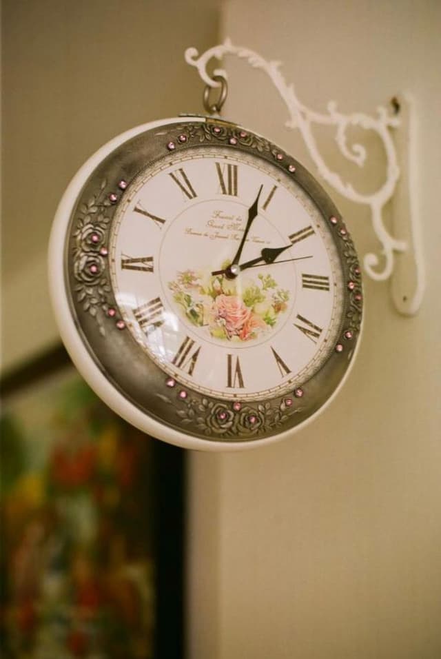 Small Castle Downtown Bed and Breakfast-Economy double room with external bathroom-3