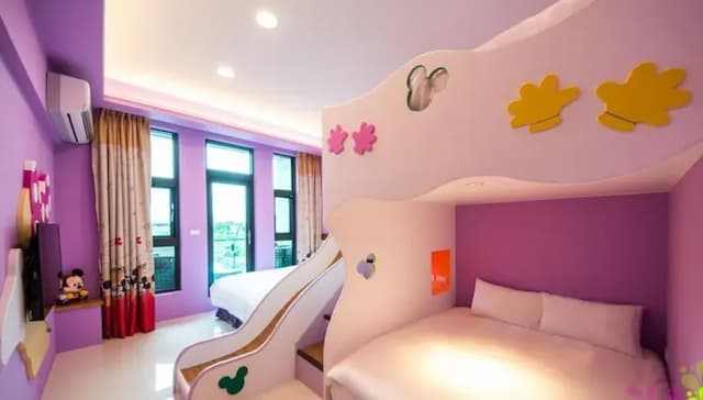 米可民宿｜附溜滑梯、游泳池-(美樂蒂)豪華雙人房-附陽台-4