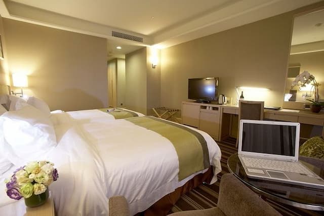 푸룽호텔 타이베이 2관-Superior Twin Room-6