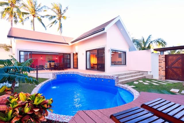 Kenting Calla Lily Villa-Double + Double Detached Pool Villa (2 bedrooms have their own bathroom)-1