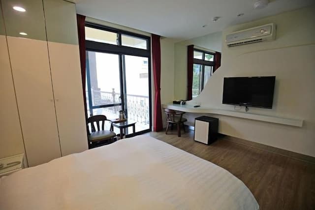 SUN MOON LAKE SMSX B&B-Deluxe Double Room-2