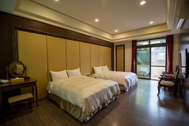 SUN MOON LAKE SMSX B&B-Cozy Quad Room-6