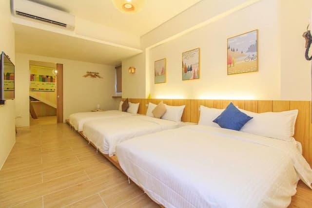 斑鳩小鎮親子民宿 l 10-28人宜蘭包棟  | 滑梯房-22人包棟 | 雙人房*1四人房*3八人房*1-2