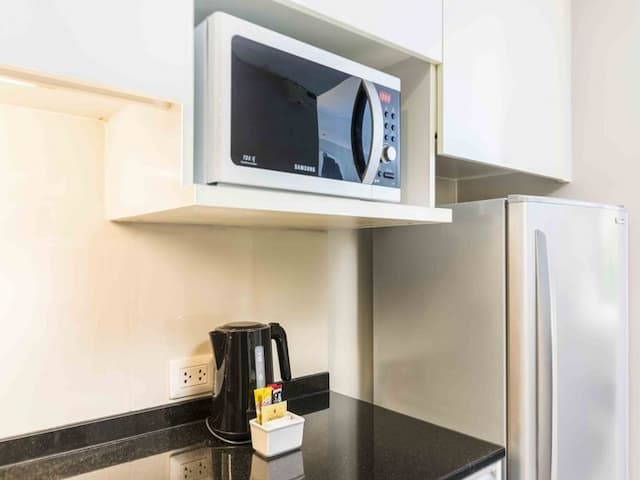 Superior Room 34sqm. near Asok BTS Skytrain