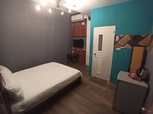 玖拾捌民宿｜可選購18-20人花蓮包棟｜近花蓮火車站-18人包棟(雙人房*4&四人房*1&六人房*1)-2