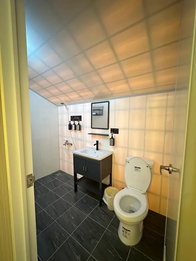 緣溪行森林營地｜送迎賓點心、親子友善-【豪華露營】森林遊獵帳2-3