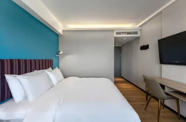 River Inn Kenting-Deluxe Double-1