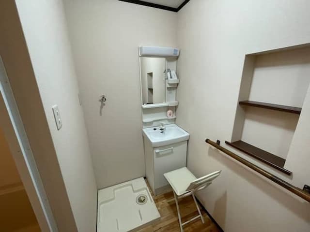 [Fushimi Inari House] Townhouse-free bicycle rental / 5 minutes walk to Fushimi Inari Taisha-Close to Fushimi Inari/up to 5pax/good for trip!/Free wifi-8