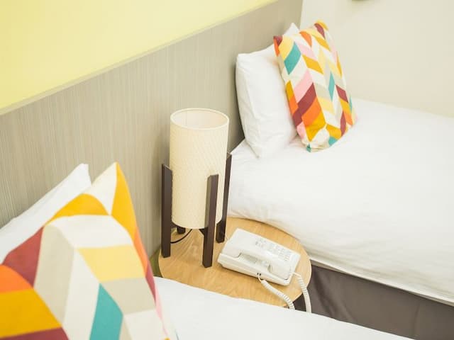 Happy Casa Resorts-Deluxe Suite, 1 bedroom suite, 2 single beds, balcony-1