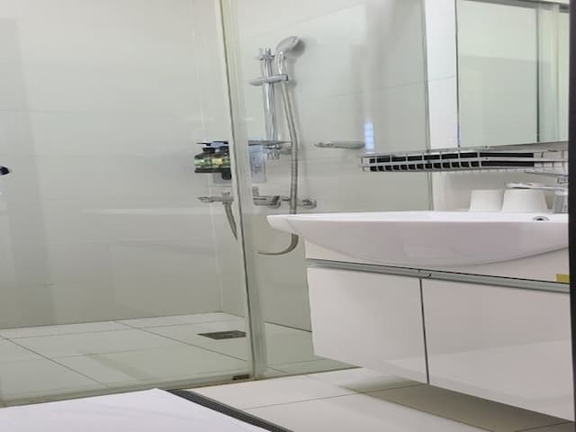 Happy Casa Resorts-Deluxe Suite, 2 bedroom suite, 2 King beds, balcony-10