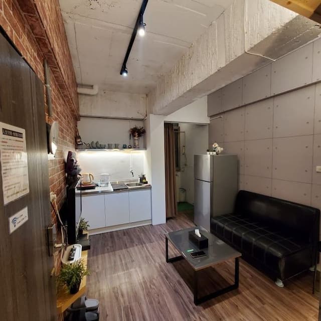 Tainan house-CC INN near Tainan Train Station, Tainan Museum-9