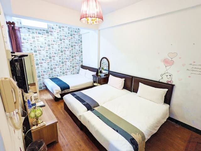 亞馨&奇雅居聯合民宿 l 近吉安慶修院-A202亞馨溫馨四人房(Quad room)-2