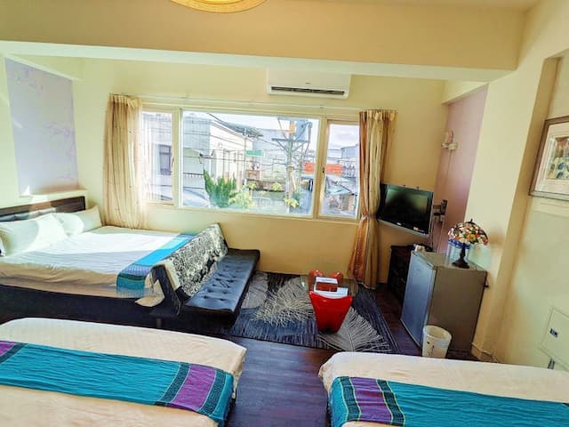 亞馨&奇雅居聯合民宿 l 近吉安慶修院-B201亞馨家庭六人房(Family room)附浴缸-4