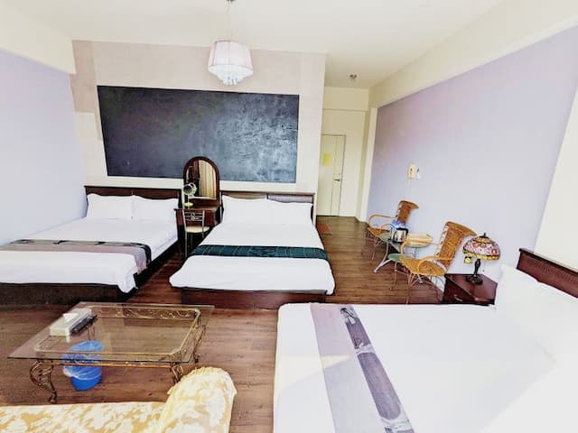 亞馨&奇雅居聯合民宿 l 近吉安慶修院-B301亞馨家庭六人房(Family room)附浴缸-4