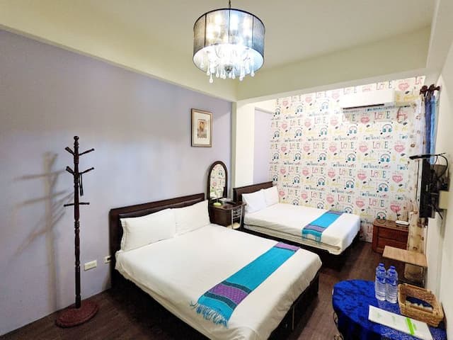 亞馨&奇雅居聯合民宿 l 近吉安慶修院-B302亞馨溫馨四人房(Quad room)-1