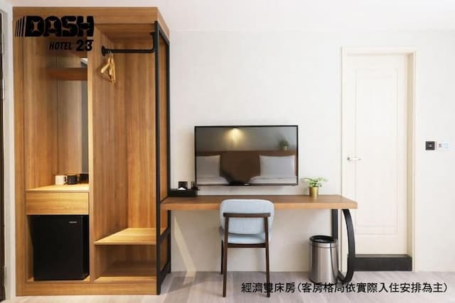 達煦23旅店｜運動主題飯店、緊鄰神農街-標準雙床房-8